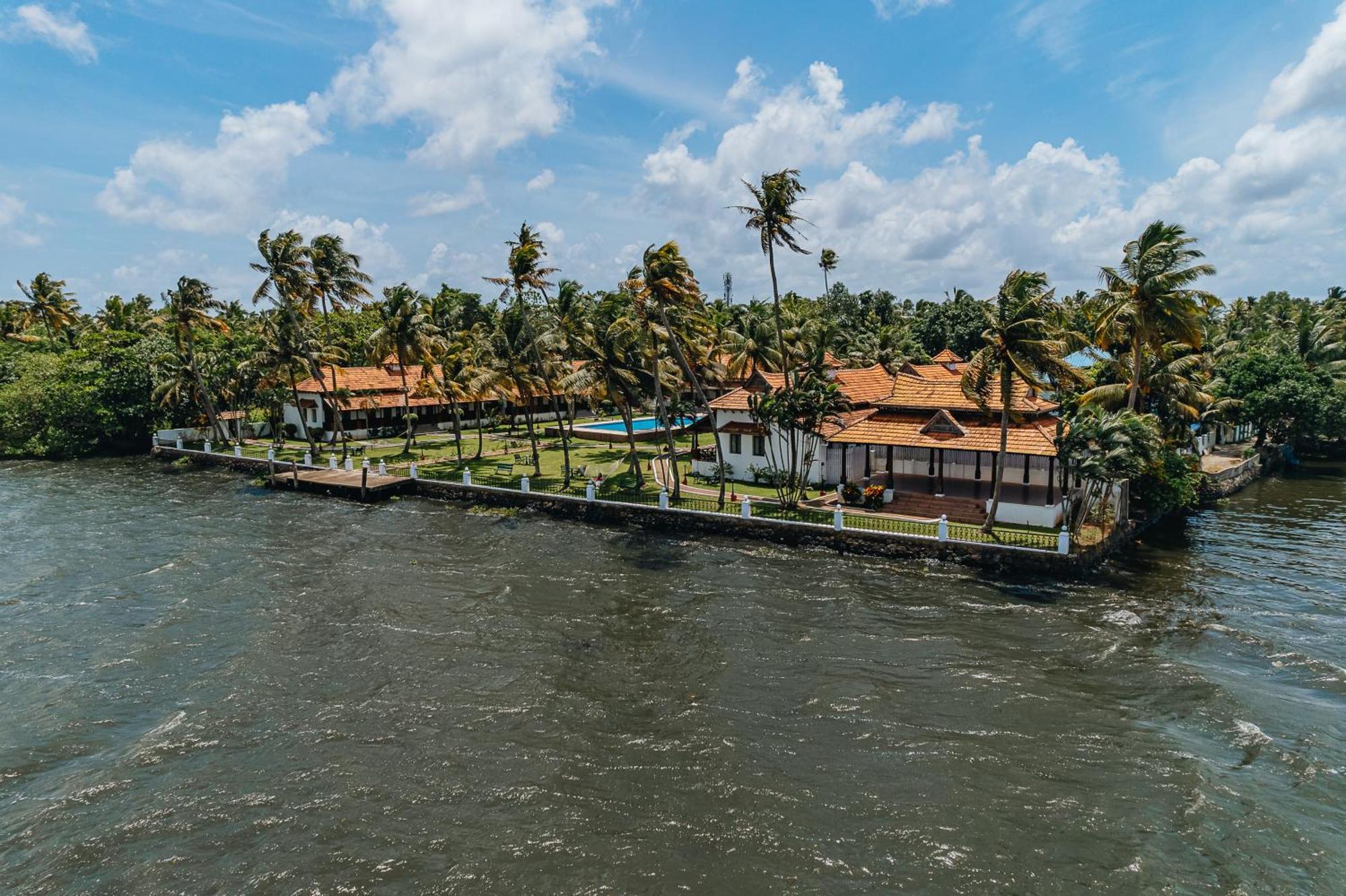 Cocobay Resort Kumarakom Luaran gambar